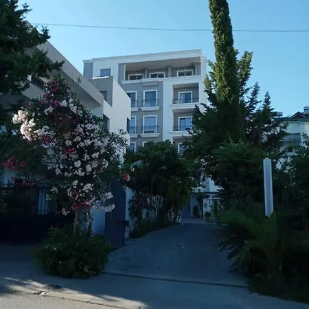 Apartment Royal Hill 2 By Ps